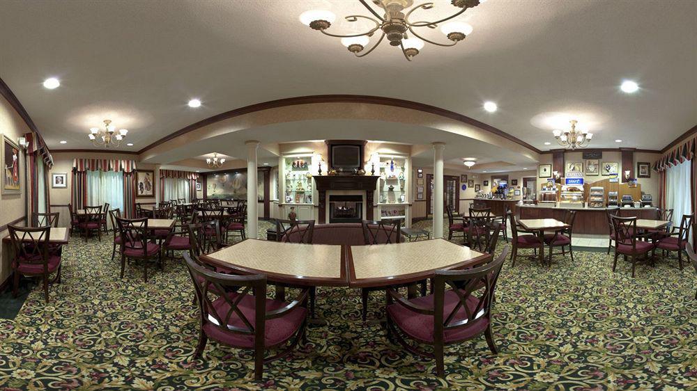 Holiday Inn Express & Suites - Sharon-Hermitage By Ihg West Middlesex Экстерьер фото