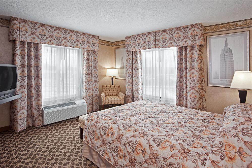 Holiday Inn Express & Suites - Sharon-Hermitage By Ihg West Middlesex Номер фото