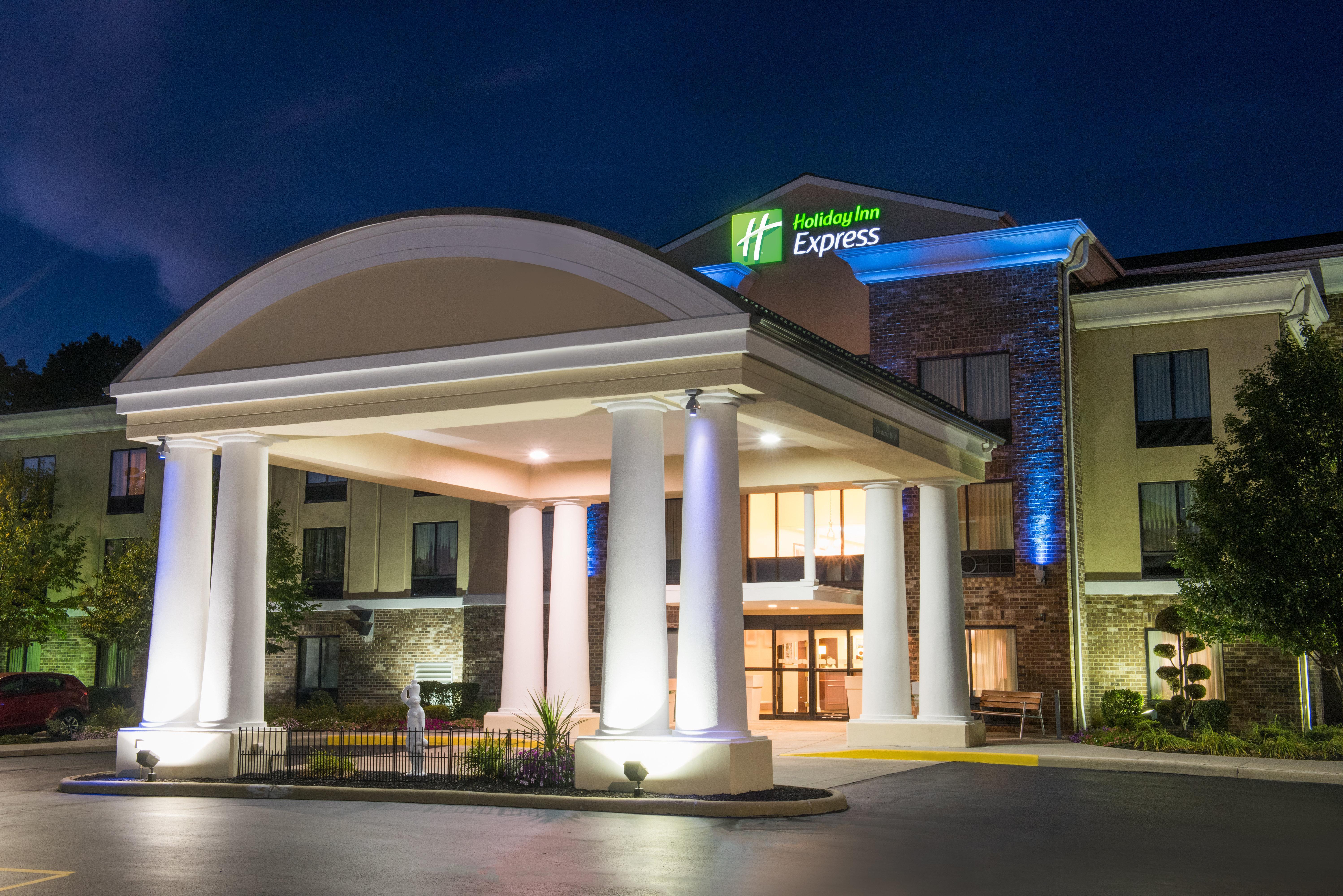 Holiday Inn Express & Suites - Sharon-Hermitage By Ihg West Middlesex Экстерьер фото